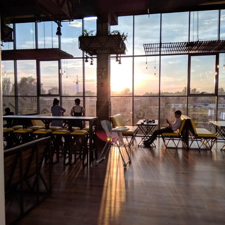 Dining out as an expat family in Portugal